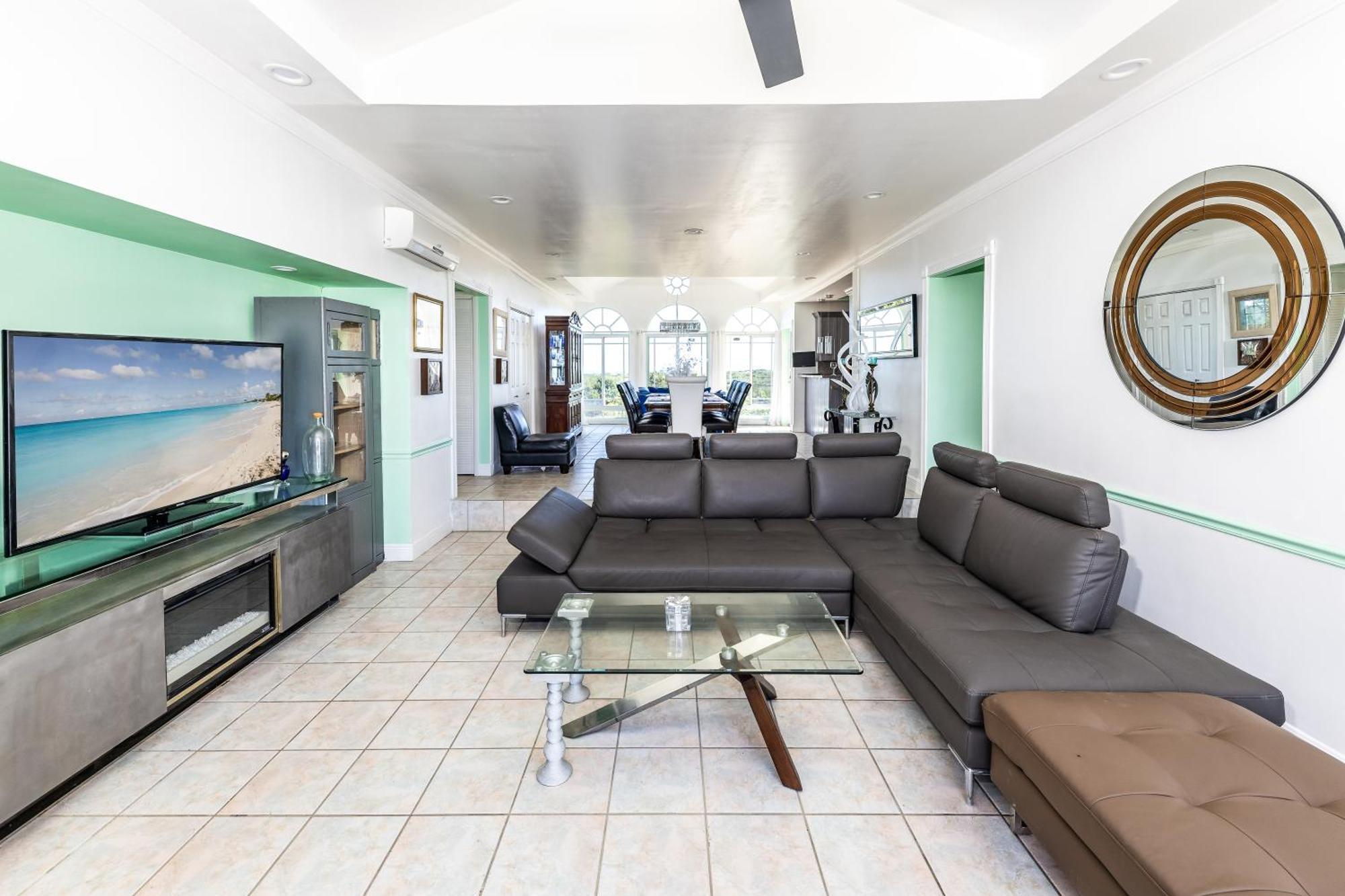 Waterside Home, Shaded Whirlpool Spa, Outdoor Dining, Smart Tv, Amazon Prime Five Cays Settlement Kültér fotó